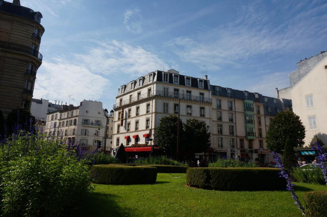 Photo of Buildings in Neuilly-sur-Seine
