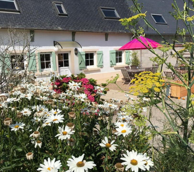 Photo of Others in Les Loges