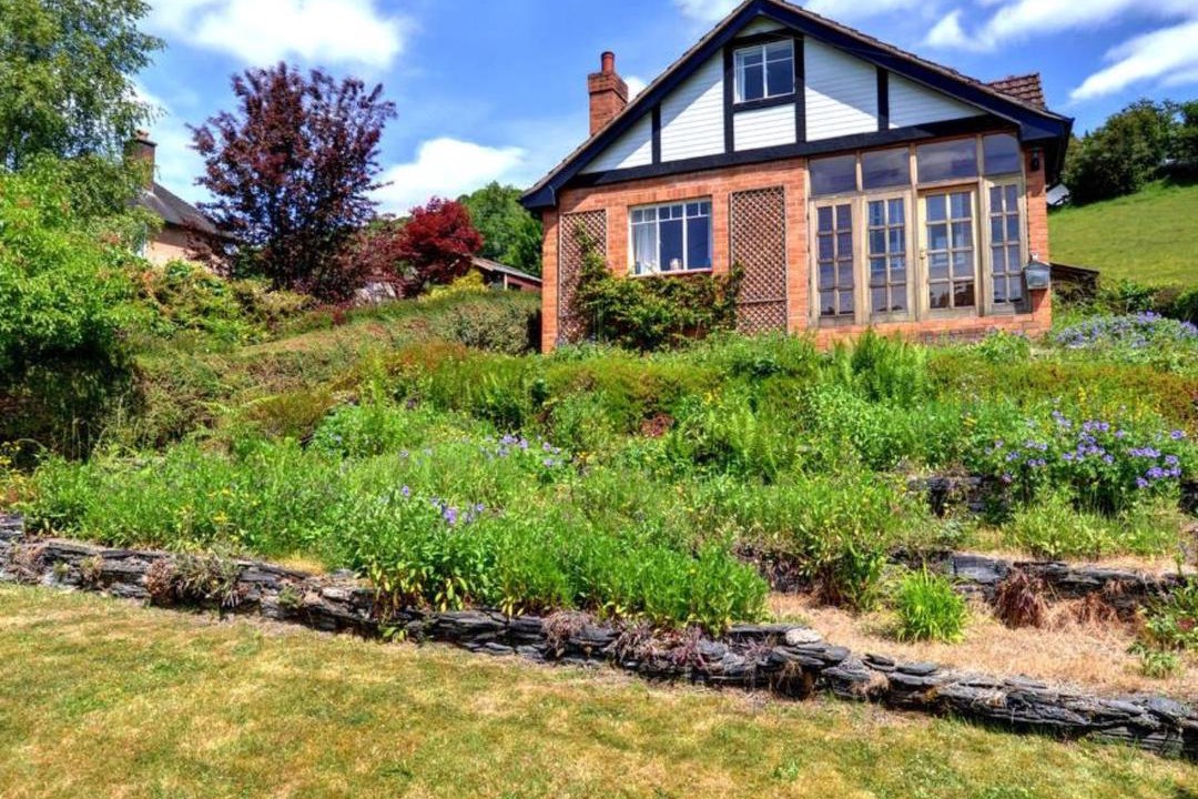 Photo of Buildings in Glyn Ceiriog