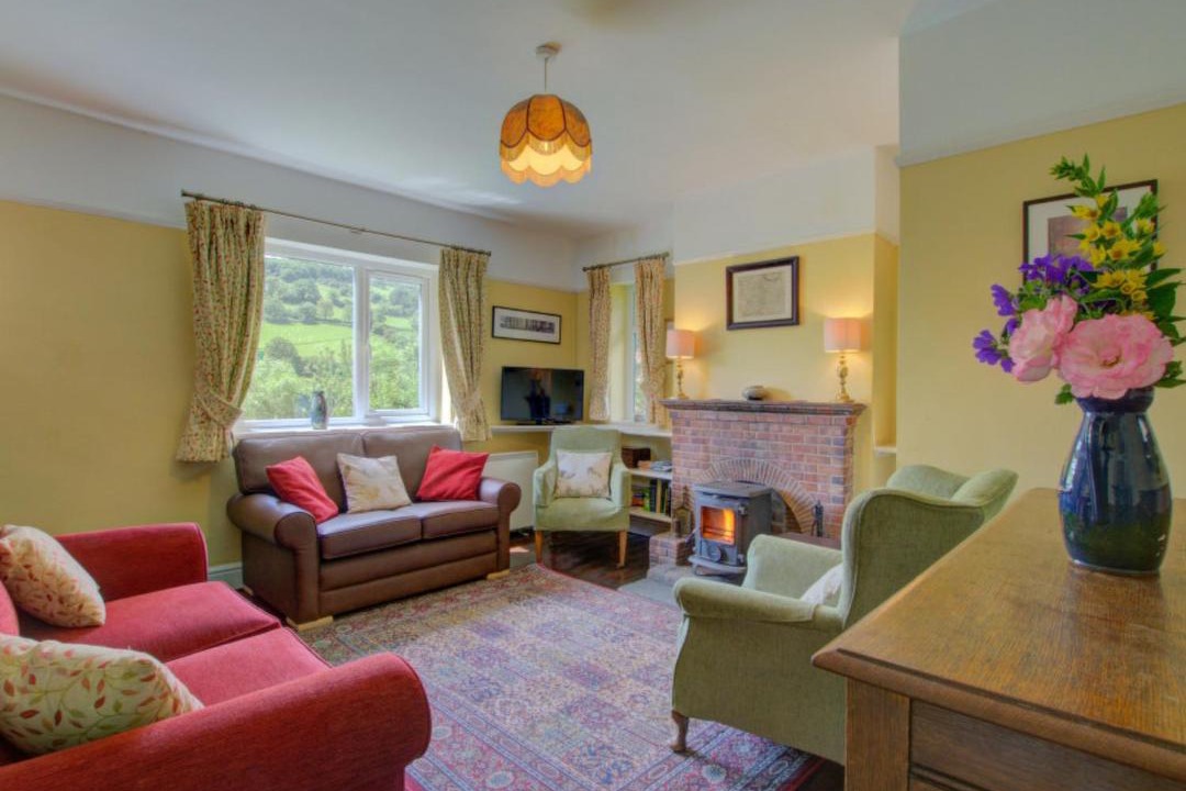 Photo of Livingroom in Glyn Ceiriog