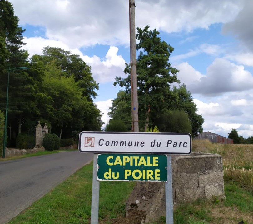 Photo of Others in Mantilly