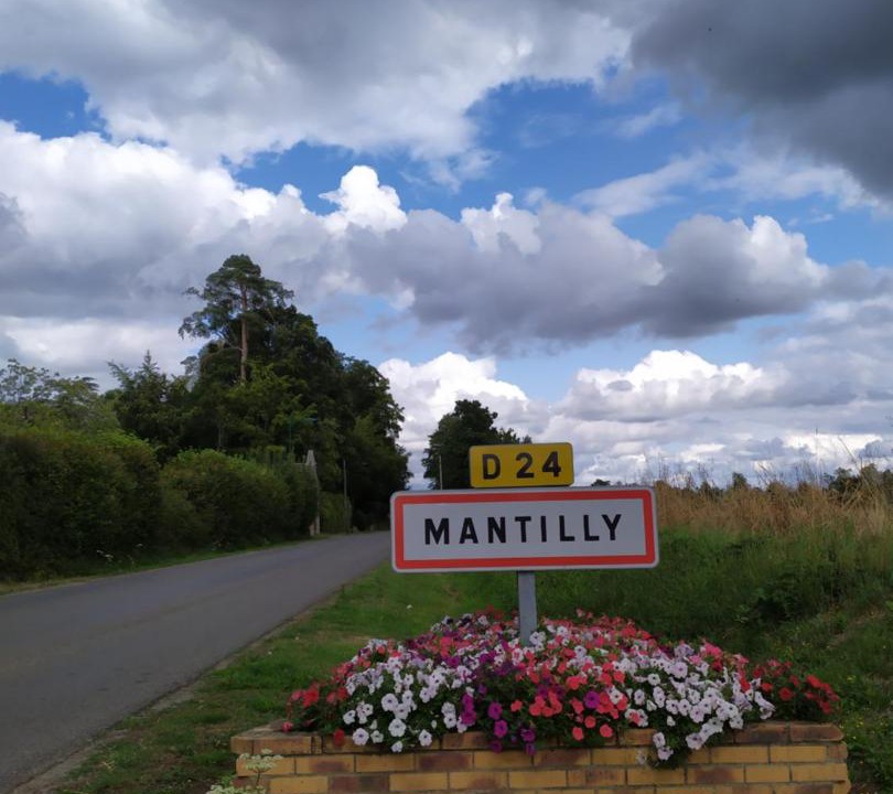 Photo of Others in Mantilly