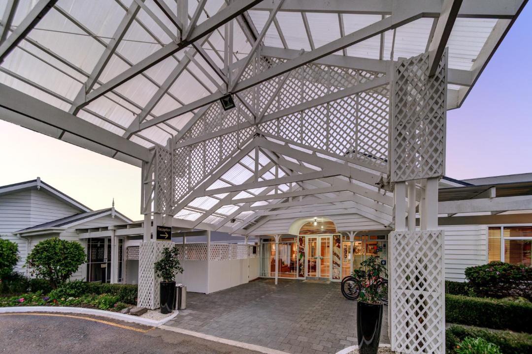 Photo of Buildings in Mourea