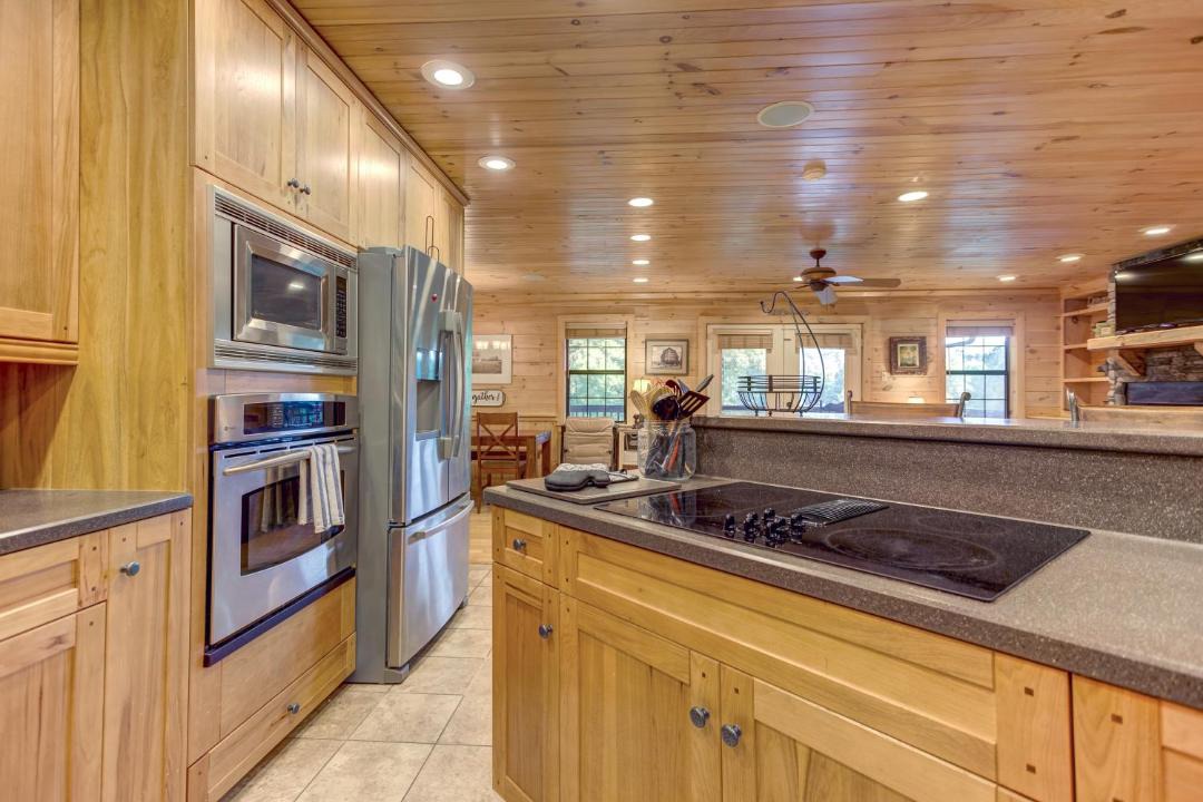 Photo of Kitchen in McCaysville