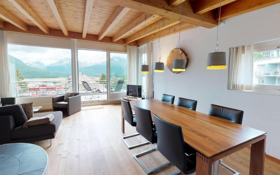 Photo of Others in Samedan