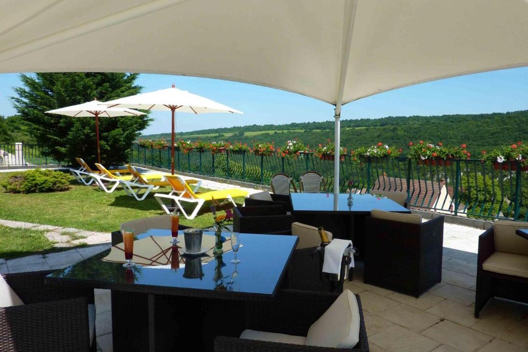 Photo of Patio Balcony in Chassey-le-Camp