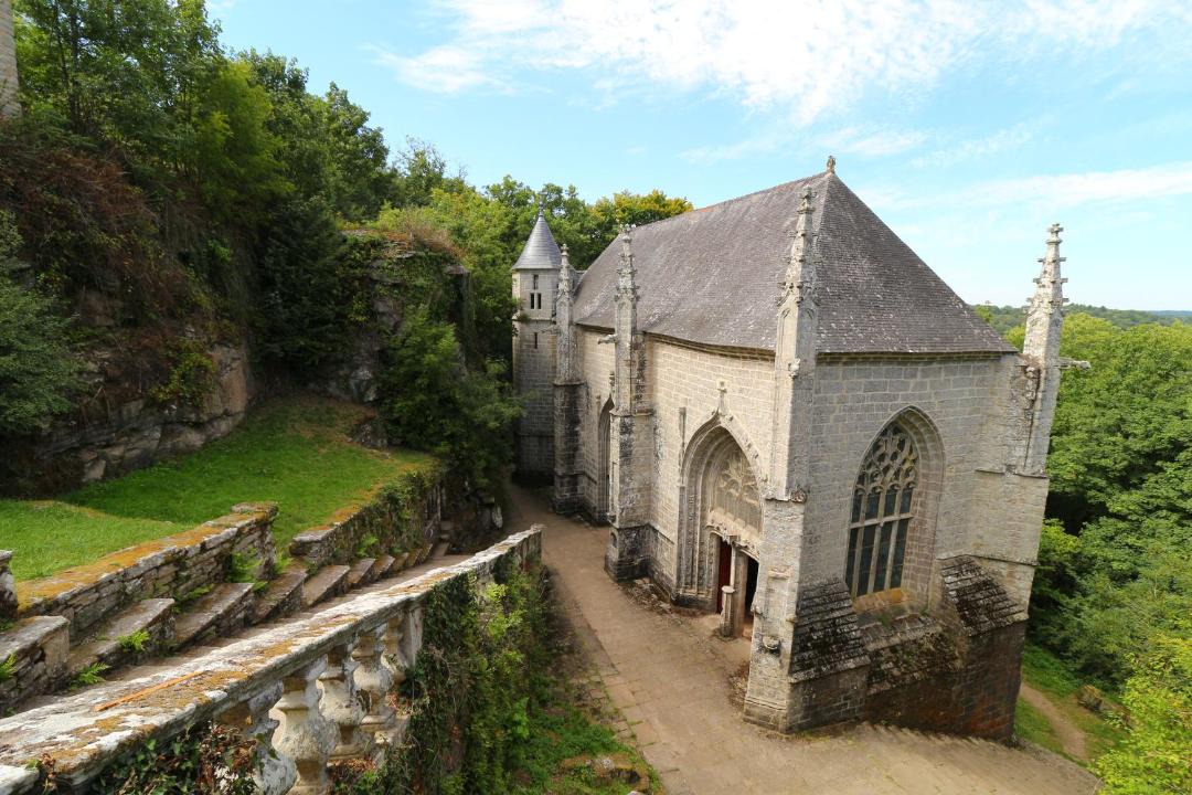Photo of Buildings in Kernascleden