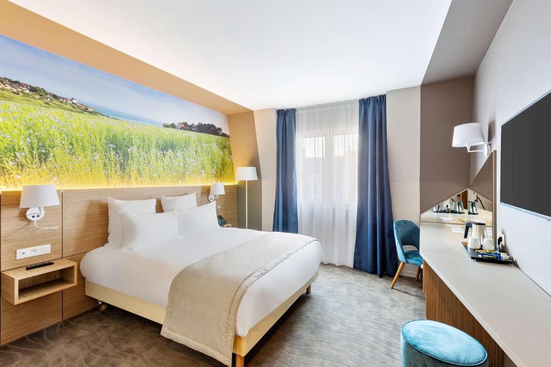 Photo of Others in Loos