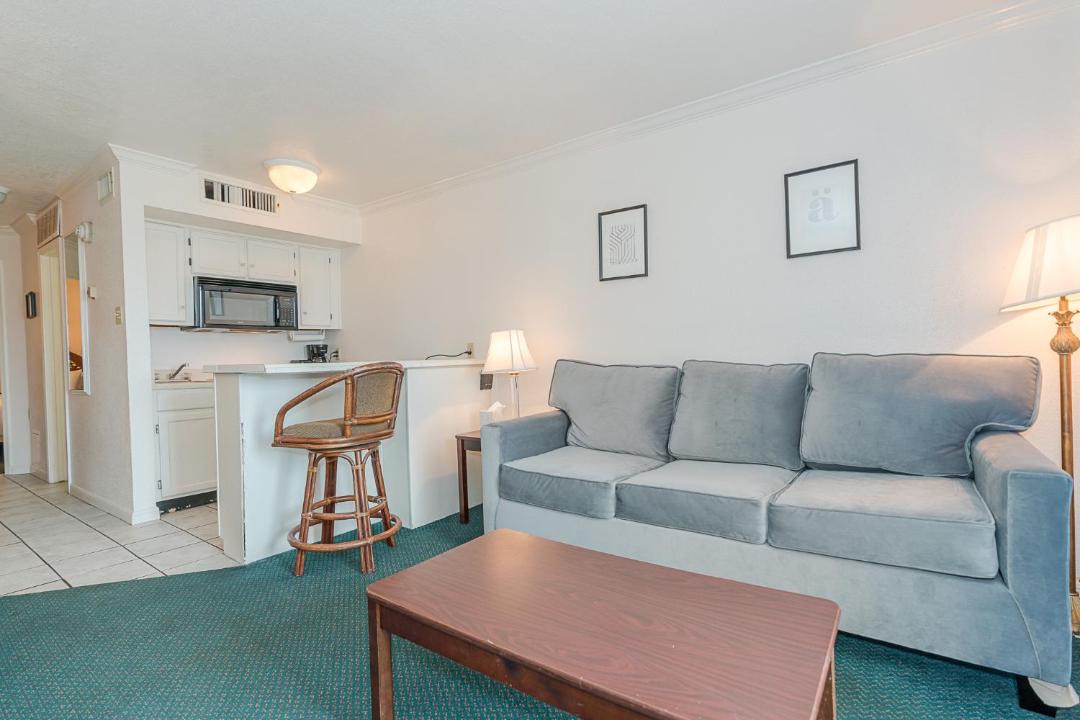 Photo of Livingroom in Galveston