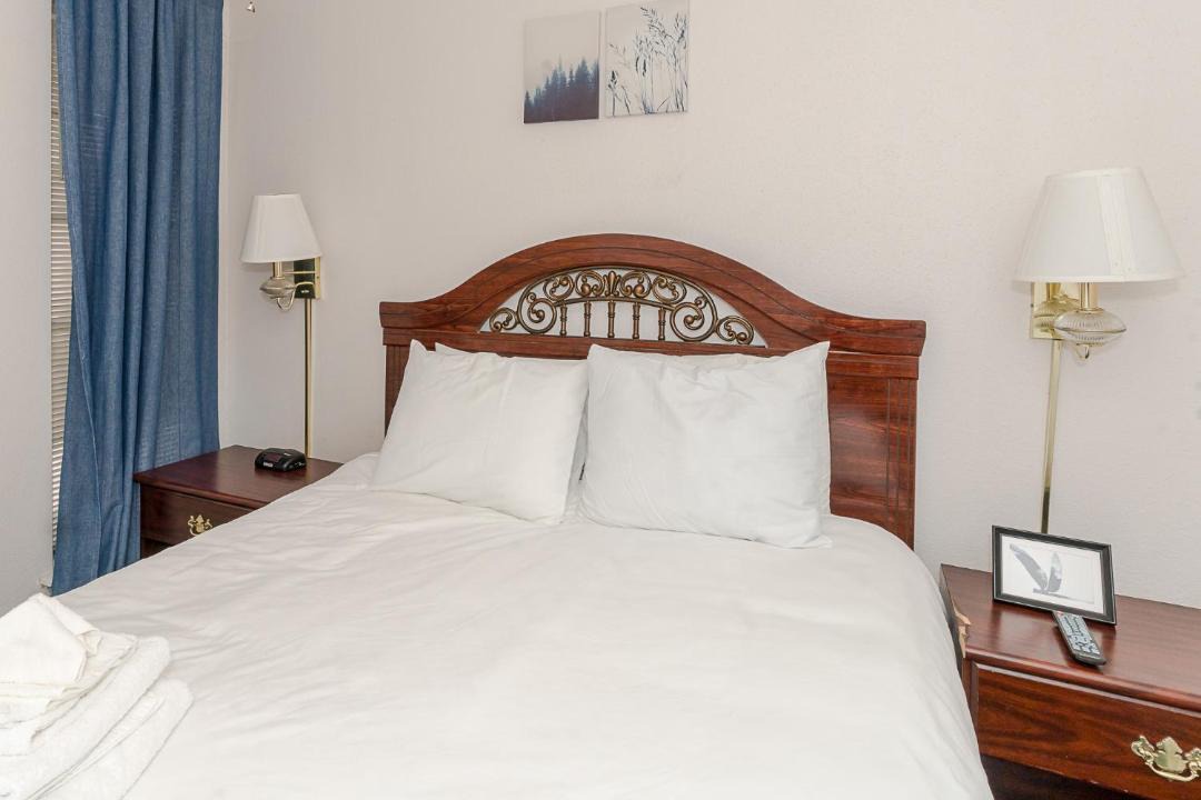 Photo of Bedroom in Galveston