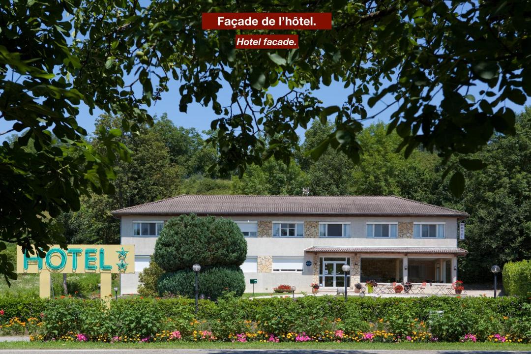 Photo of Buildings in Saint-Lattier