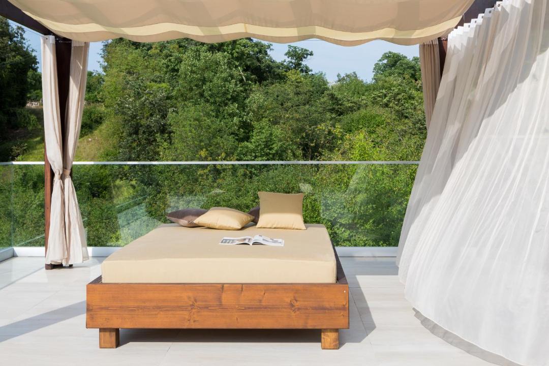Photo of Patio Balcony in Jursici