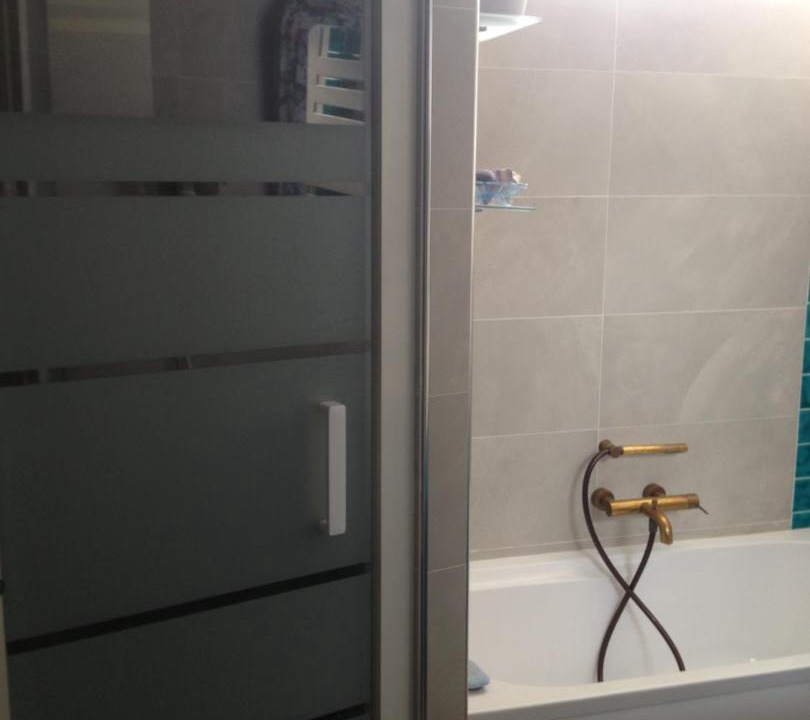 Photo of Bathroom in Sete