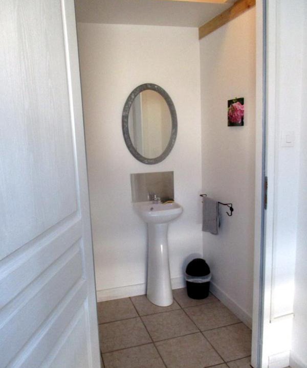 Photo of Bathroom in Castillon-la-Bataille