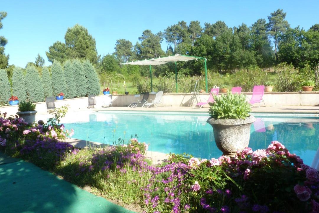 Photo of Others in Ailhon