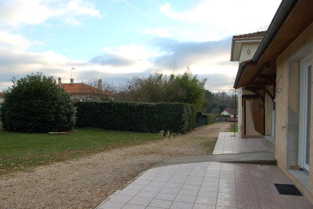 Photo of Others in Abzac