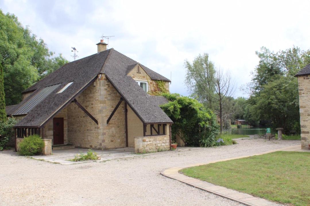 Photo of Others in Fairford