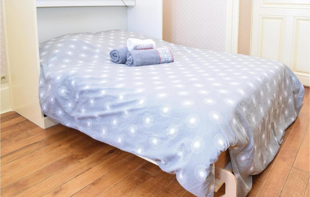 Photo of Bedroom in Ocquerre