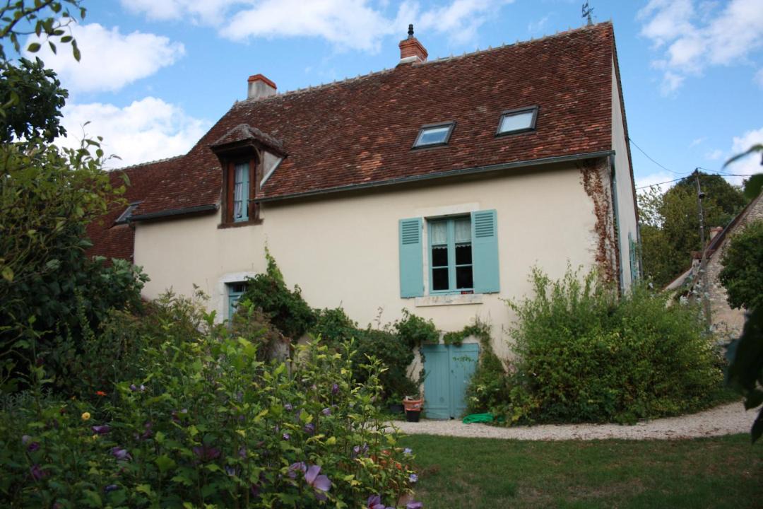 Photo of Others in Charost