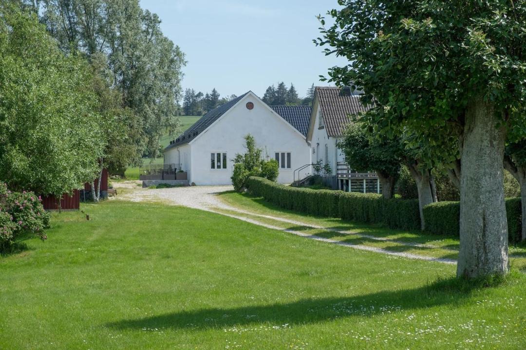 Photo of Others in Knebel