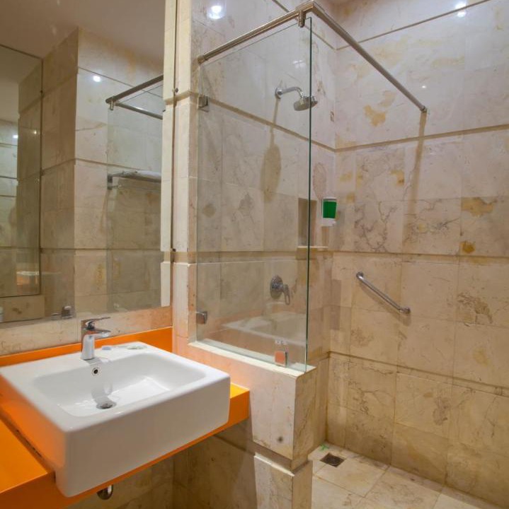 Photo of Bathroom in Makassar