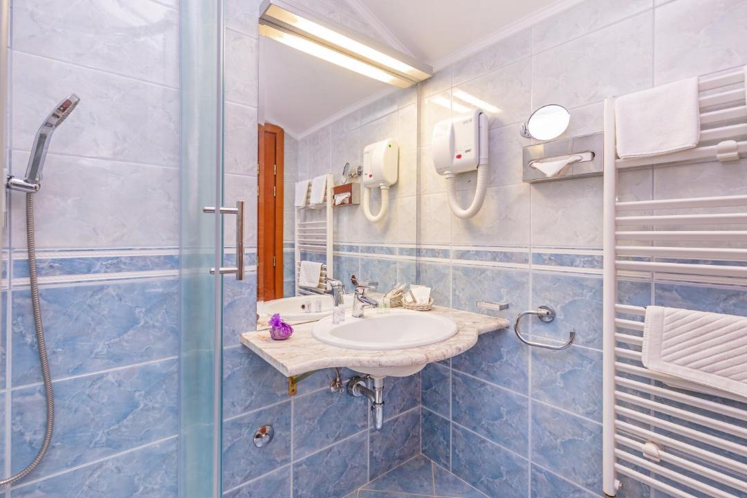 Photo of Bathroom in Mali Ston