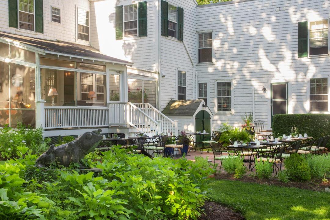 Photo of Buildings in Yarmouth Port