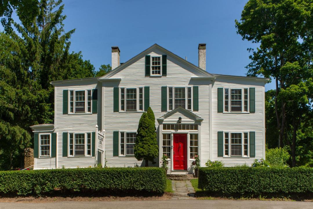 Photo of Buildings in Yarmouth Port