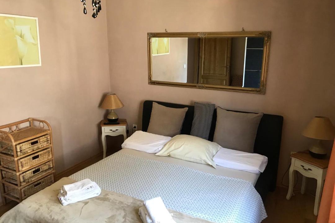 Photo of Bedroom in Kali
