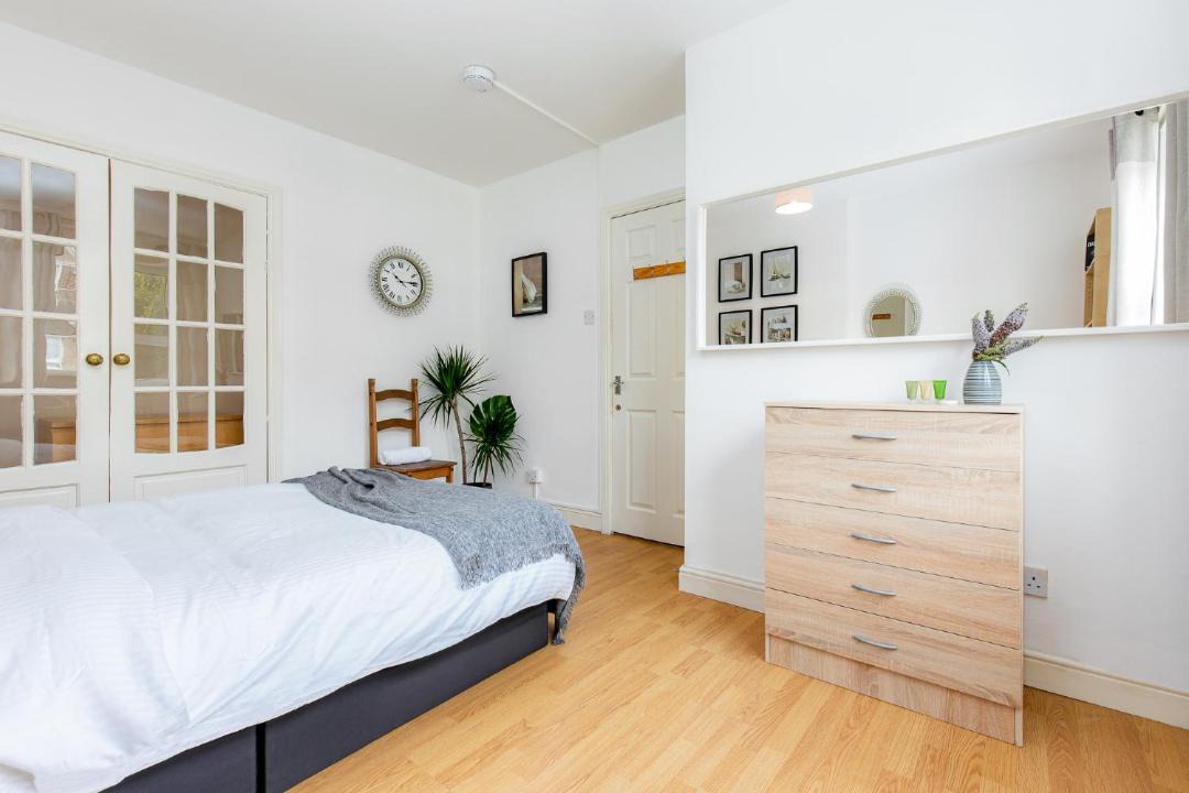 Photo of Bedroom in Tower Hamlets