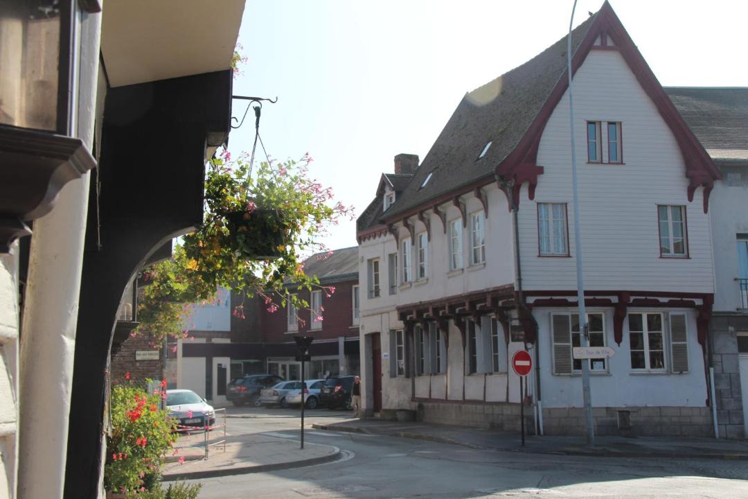 Photo of Buildings in Abbeville