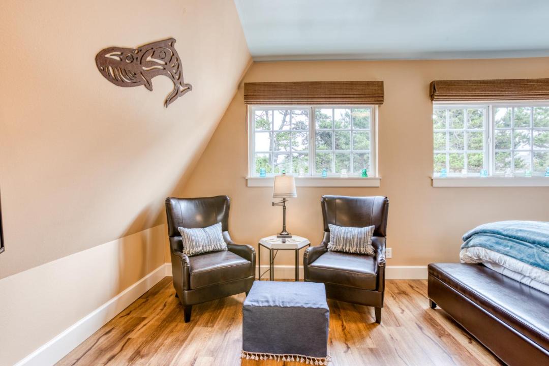 Photo of Bedroom in Surf Pines