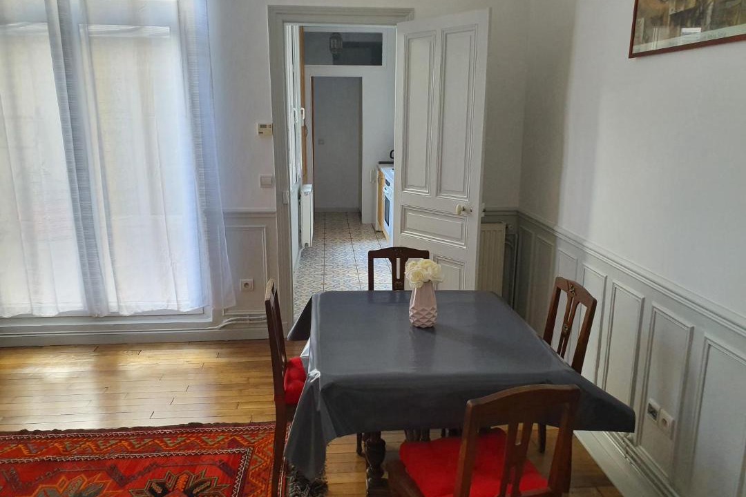 Photo of Others in Centre Erlon