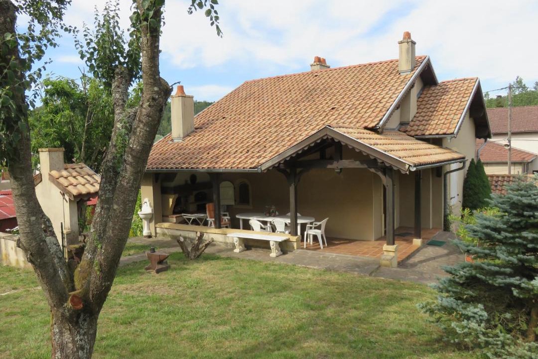 Photo of Buildings in Saint-Remy-la-Calonne