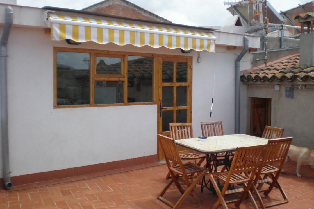 Photo of Patio Balcony in Masdenverge