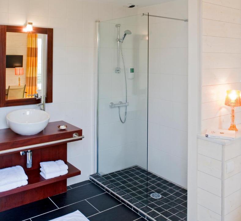 Photo of Bathroom in Saint-Mathieu