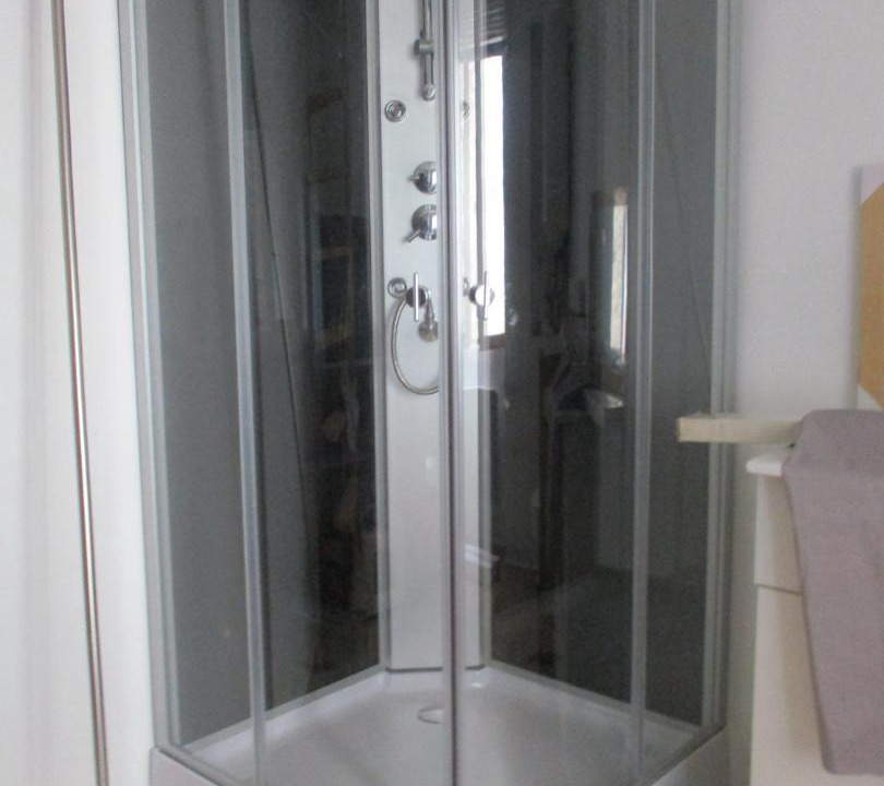 Photo of Bathroom in Lodeve