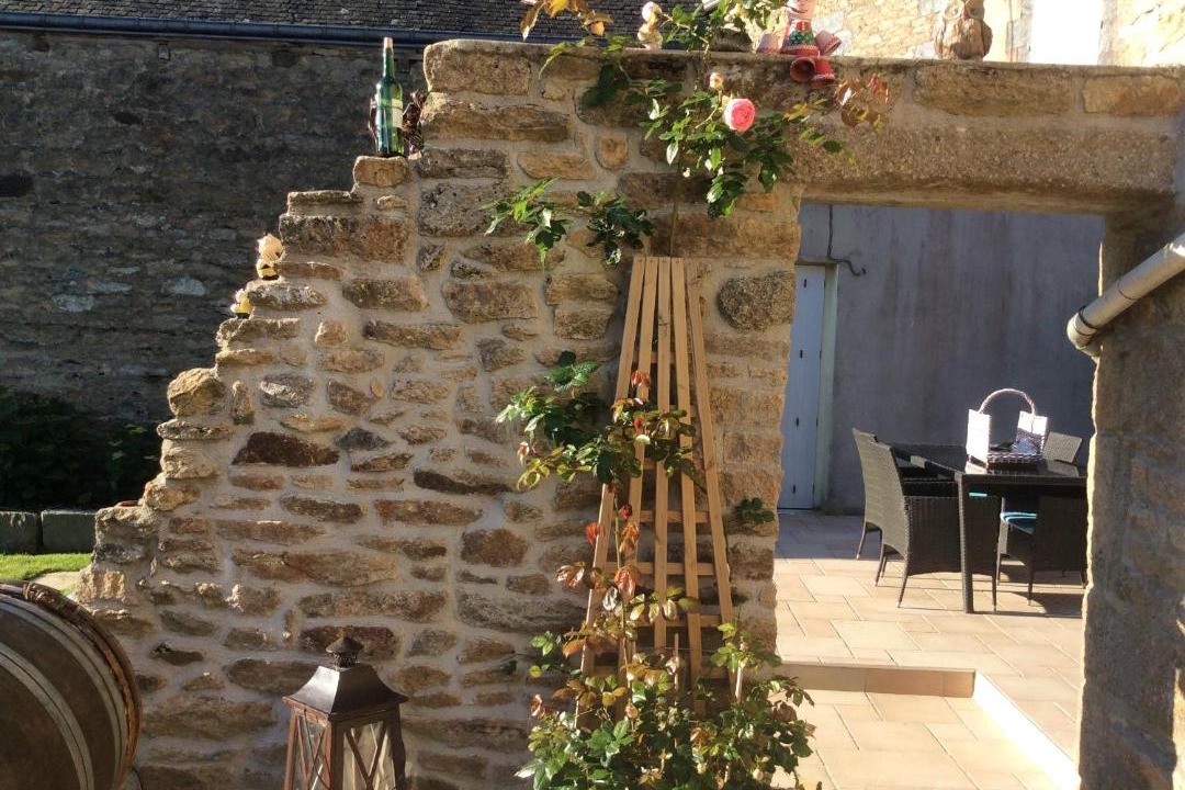 Photo of Others in Collinee