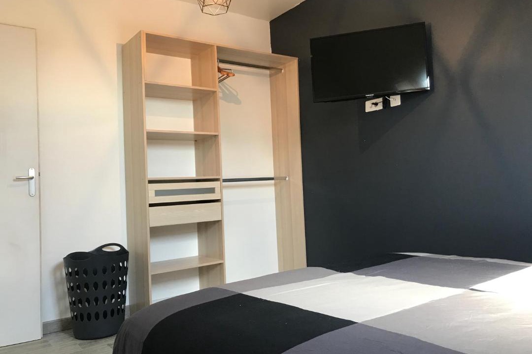 Photo of Bedroom in Valenciennes
