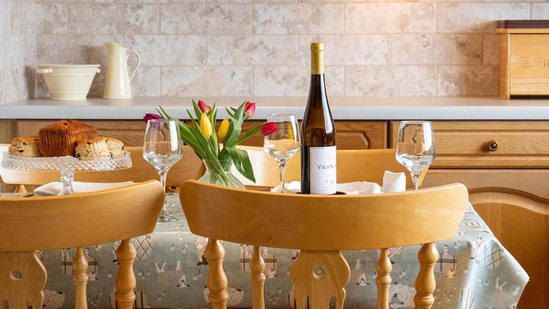 Photo of Others in Henryd