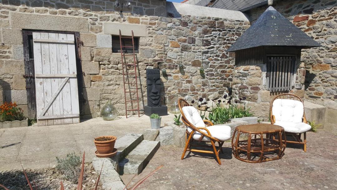 Photo of Others in Dolo