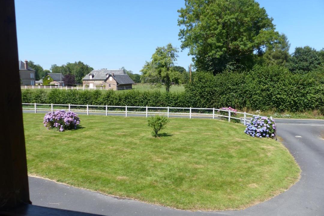 Photo of Others in Bourgeauville