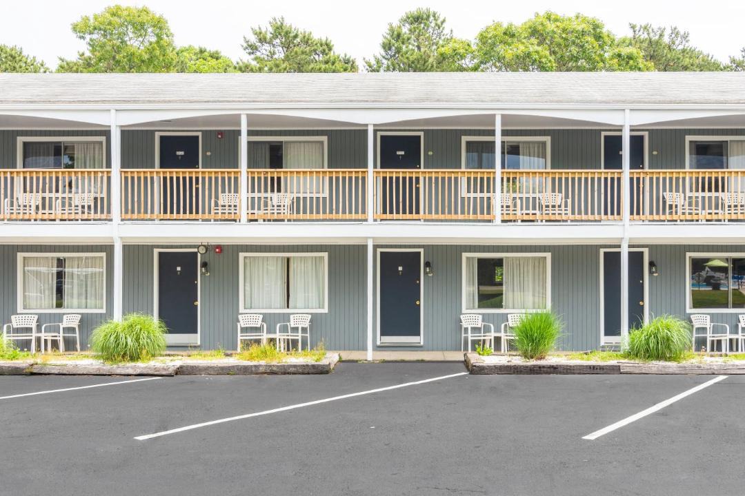 Photo of Others in Eastham