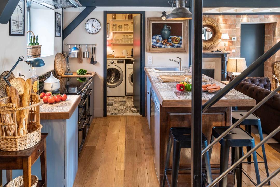 Photo of Livingroom in Beaune City Centre