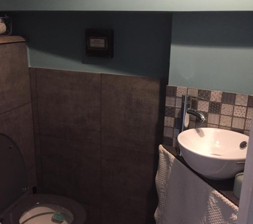 Photo of Others in Beze