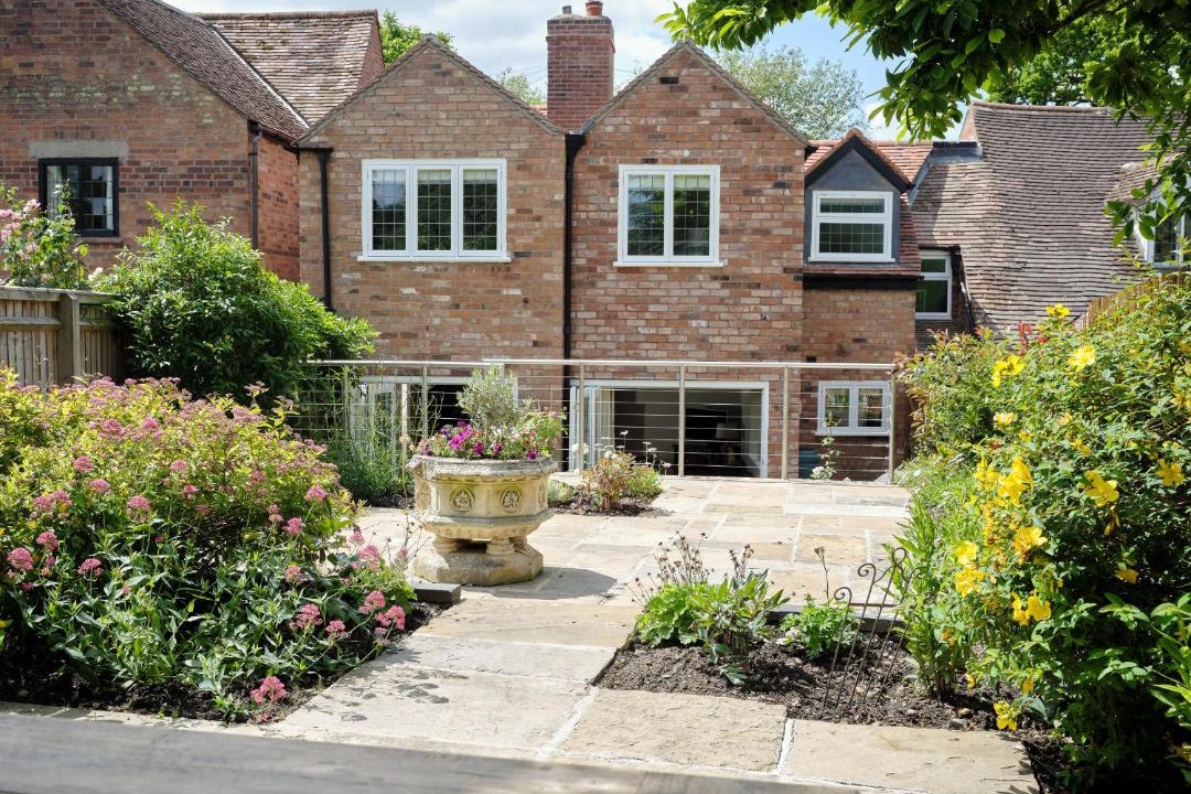 Photo of Others in Warwick