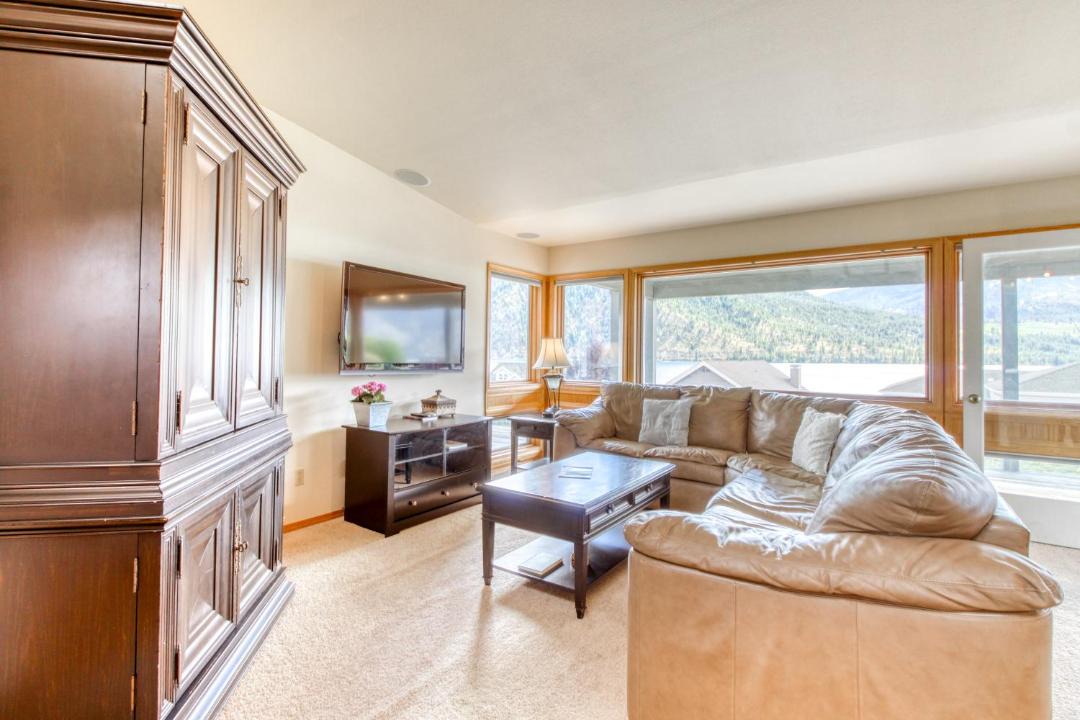 Photo of Others in Wapato Point