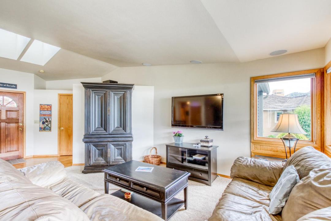 Photo of Others in Wapato Point