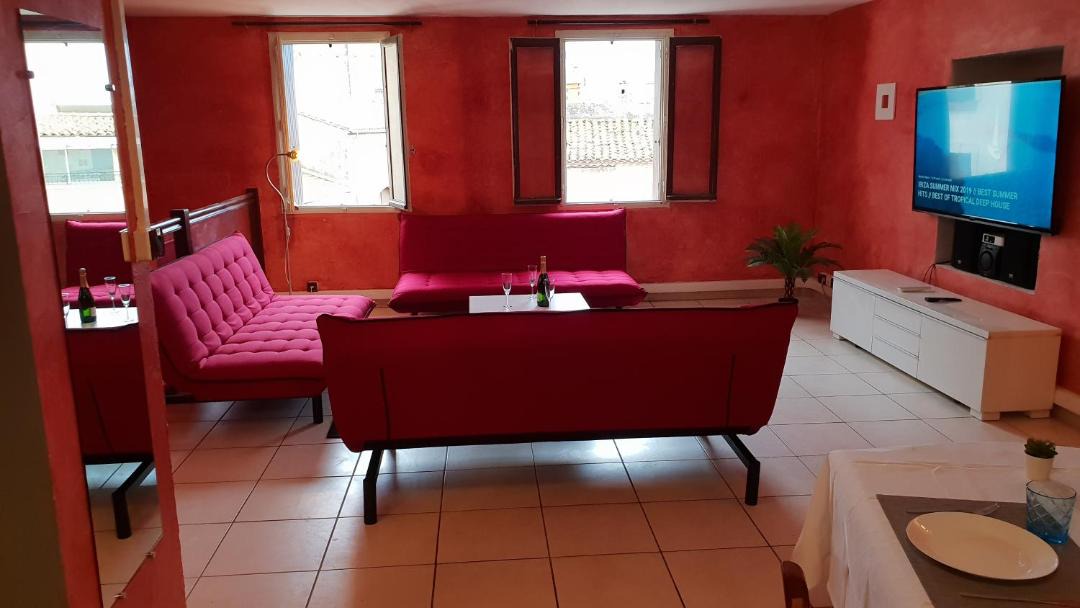 Photo of Livingroom in Castelnau-de-Guers
