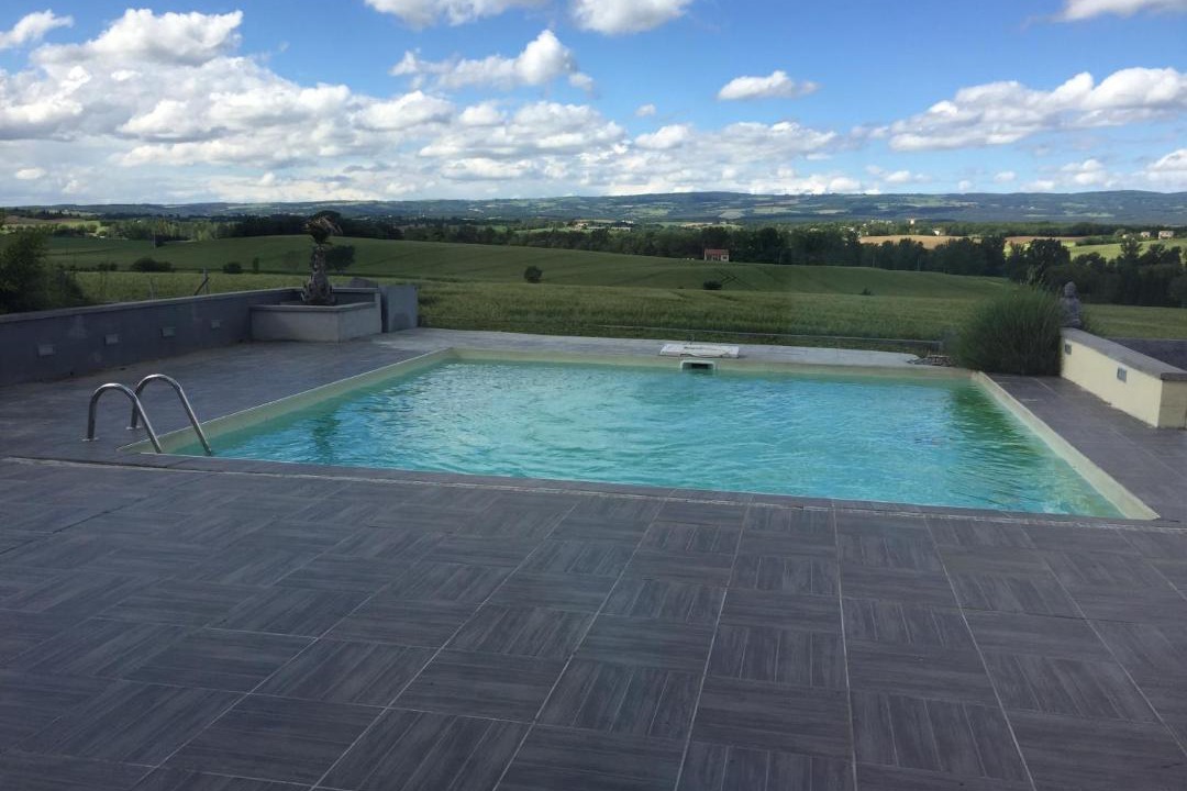 Photo of Outdoor in Saint-Martin-Lalande